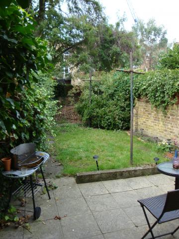 			3 Bedroom, 1 bath, 1 reception Flat			 Loveridge Road, WEST HAMPSTEAD